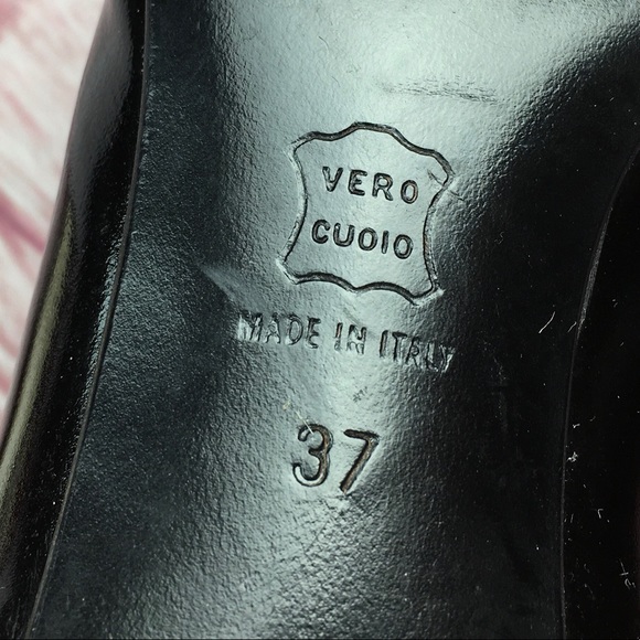 🐞Moschino Black and White Patent Leather Square Toe Pump Size 7 - Picture 10 of 11